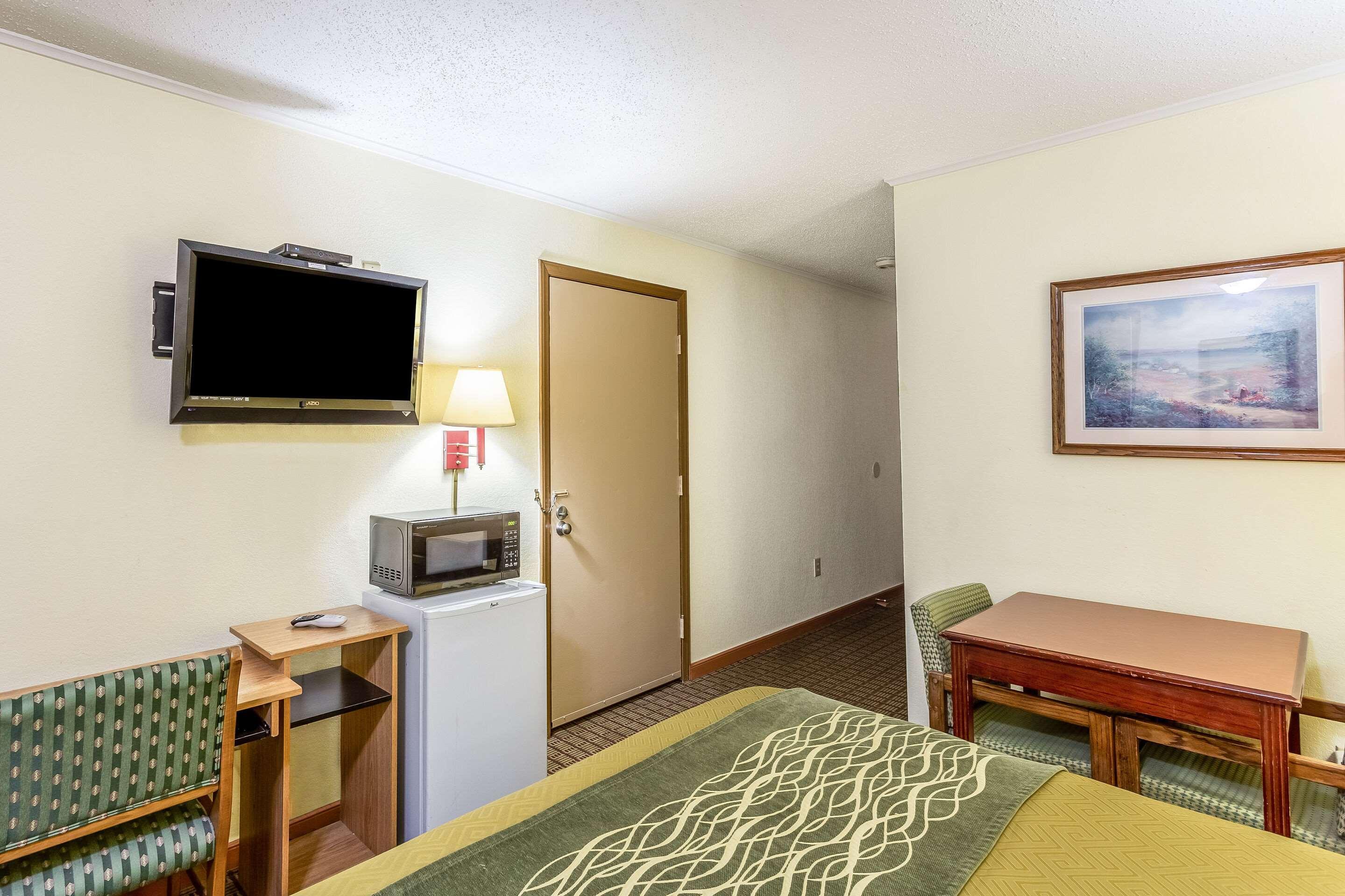 Econo Lodge Morgantown Exteriér fotografie