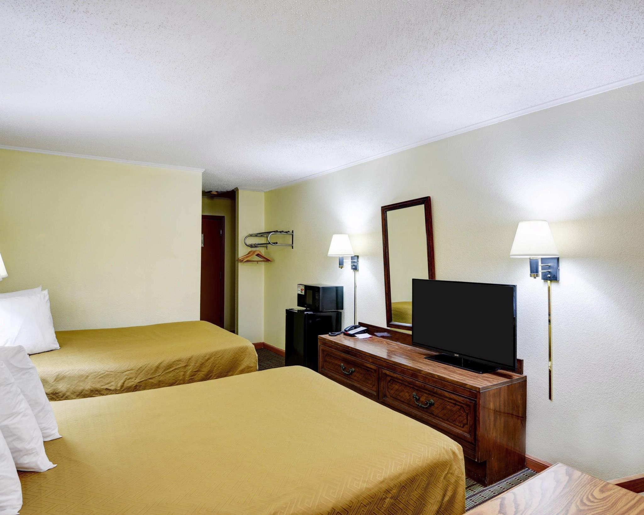 Econo Lodge Morgantown Exteriér fotografie