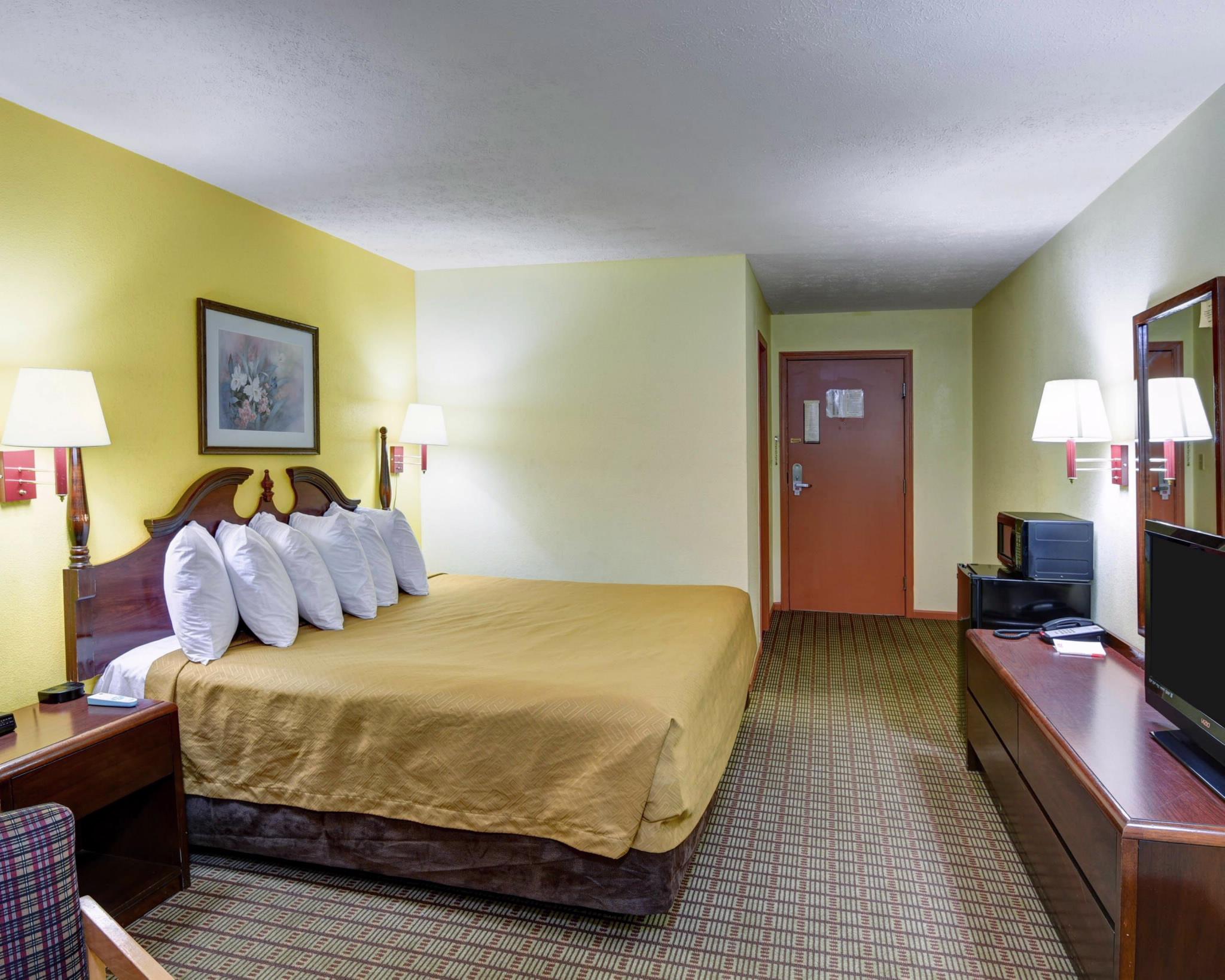 Econo Lodge Morgantown Exteriér fotografie
